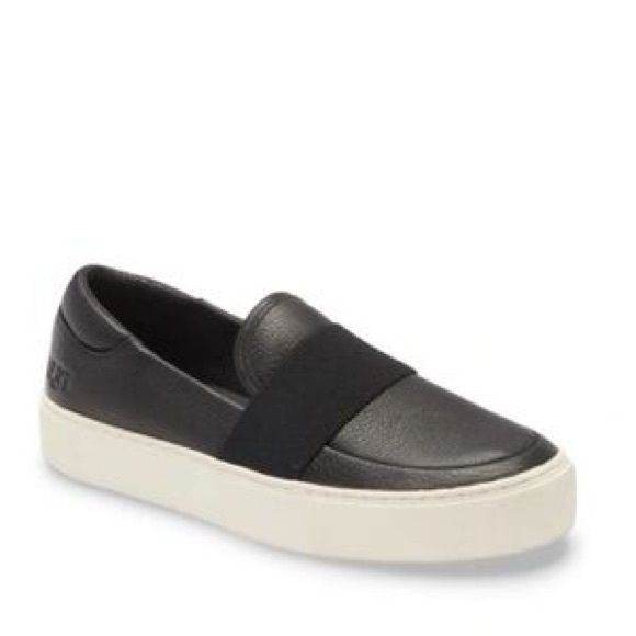 UGG Shoes - UGG Chayze Leather Slip on sneaker